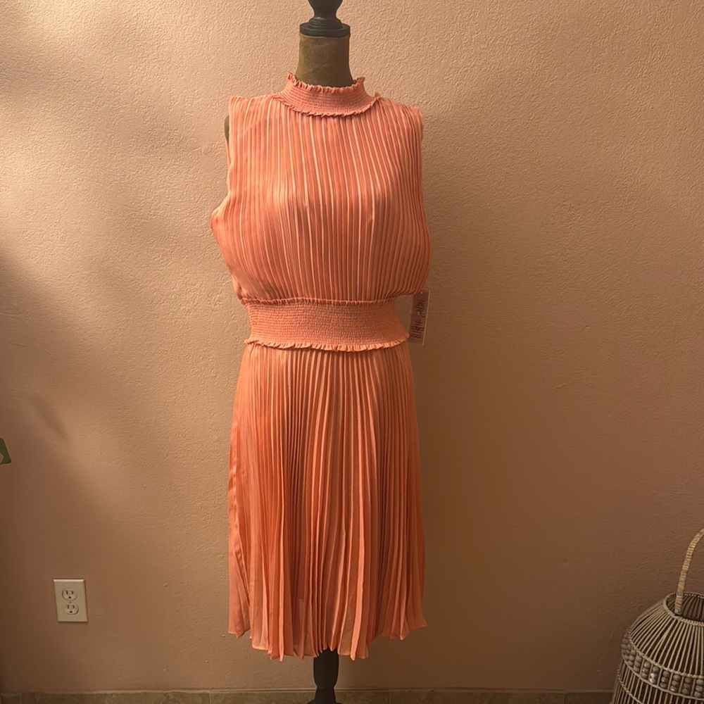 Nanette Lepore Peach Pleated Sleeveless Midi Dress